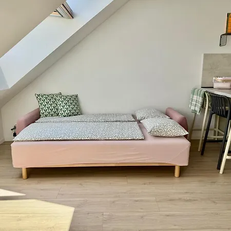 Meridian - Stylish Brand New In The Center & Free Garage Parking Apartmán Bratislava