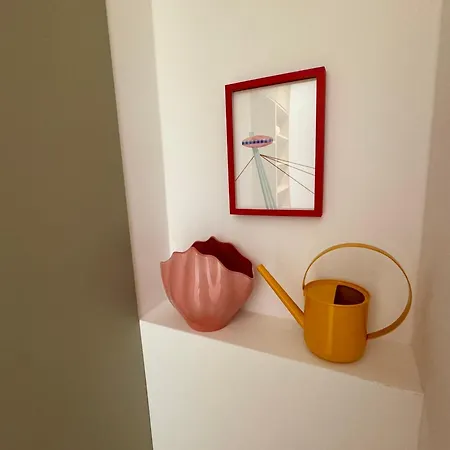 Meridian - Stylish Brand New In The Center & Free Garage Parking Appartement *