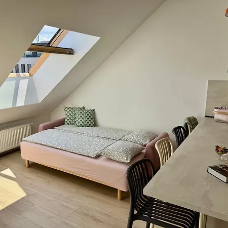 Appartement Meridian - Stylish Brand New In The Center & Free Garage Parking *